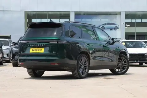 14.38万起拿下六座满配激光雷达版零跑C16是否值得？